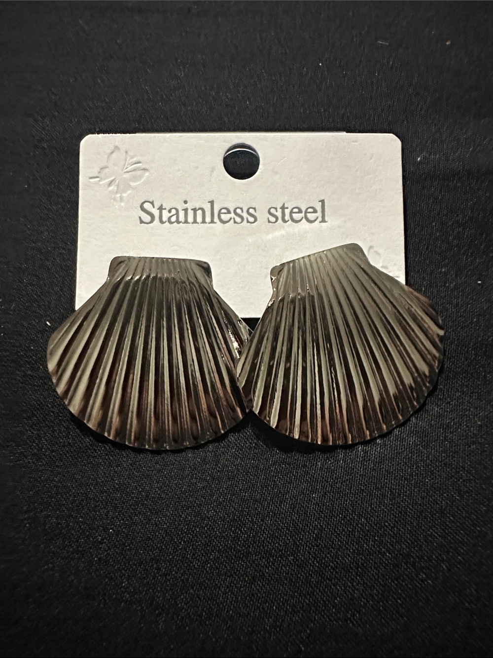 Stainless Steel Shell Drop Earrings (New)